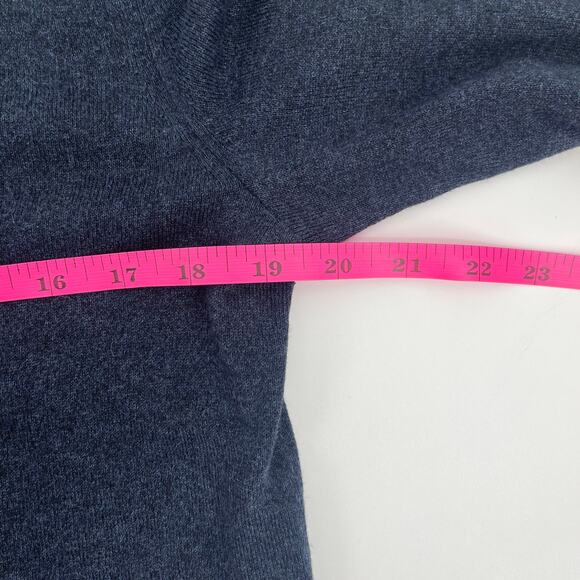 Banana Republic‎ Dark Blue Luxury Blend Sweater Size S - Picture 6 of 6